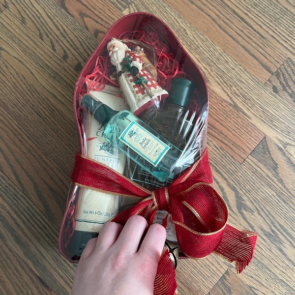 Bath and body works juniper breeze gift set - Picture 7 of 7